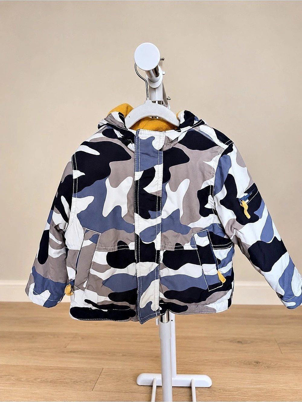 Mini Boden Camo Hooded Puffer Jacket Size 18-24 Month Like New